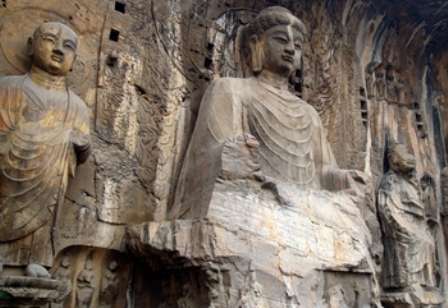 As cavernas de Lung-men